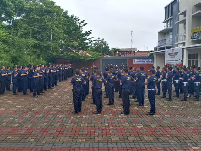 Penyalur Jasa Outsourcing Pengamanan Kebumen – Jawa Tengah PT. Fajarmerah